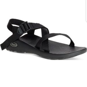 Chacos size 6